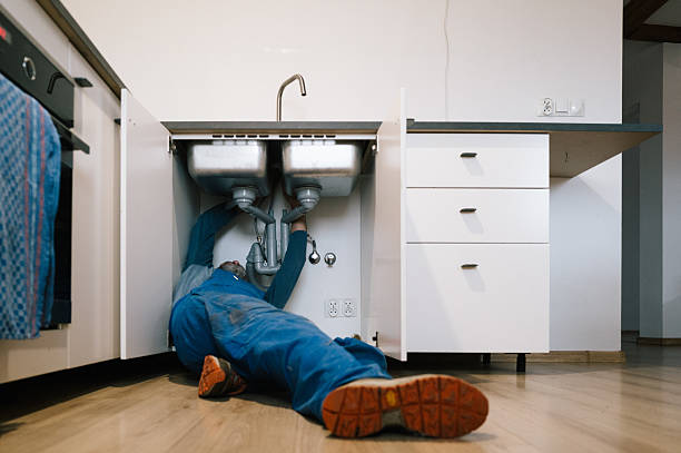 Professional Pipe Repair technician working in Hudson, NC